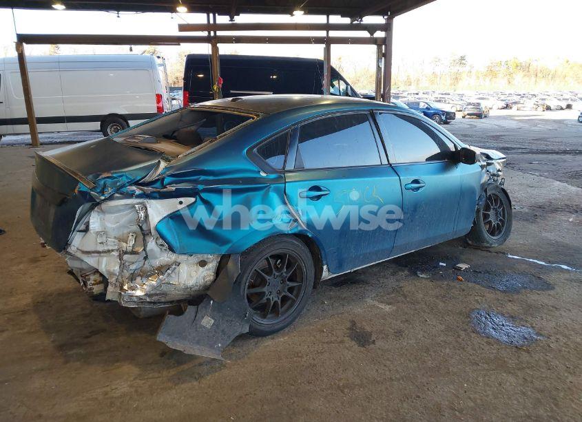 Photo 4 of 2014 Nissan Altima 2.5 SV (VIN 1N4AL3AP0EN235815)