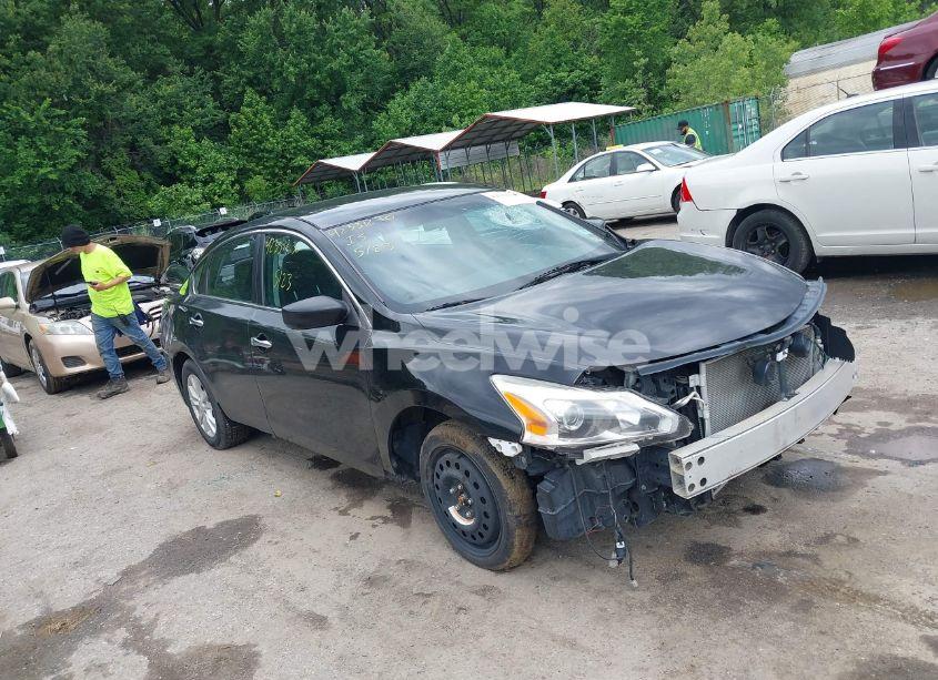 2014 Nissan Altima 2.5 S (VIN 1N4AL3AP0EN243140) main photo