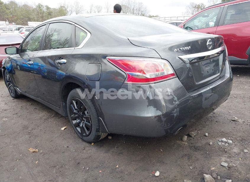 Photo 3 of 2014 Nissan Altima 2.5 S (VIN 1N4AL3AP0EN253537)