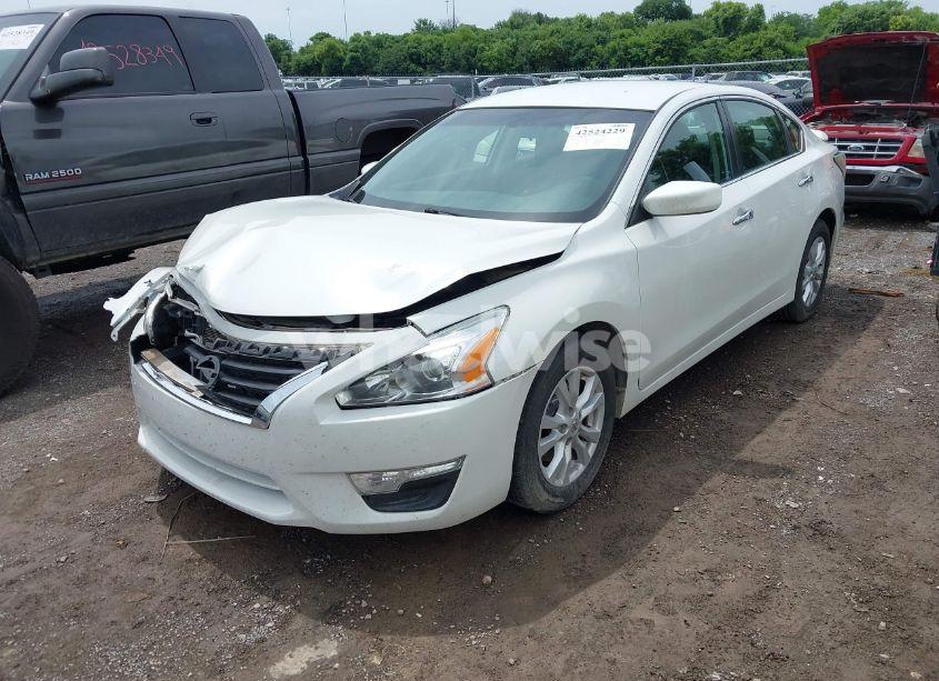 Photo 2 of 2014 Nissan Altima 2.5 S (VIN 1N4AL3AP0EN336398)