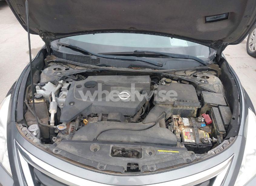 Photo 10 of 2014 Nissan Altima 2.5 S (VIN 1N4AL3AP0EN342105)