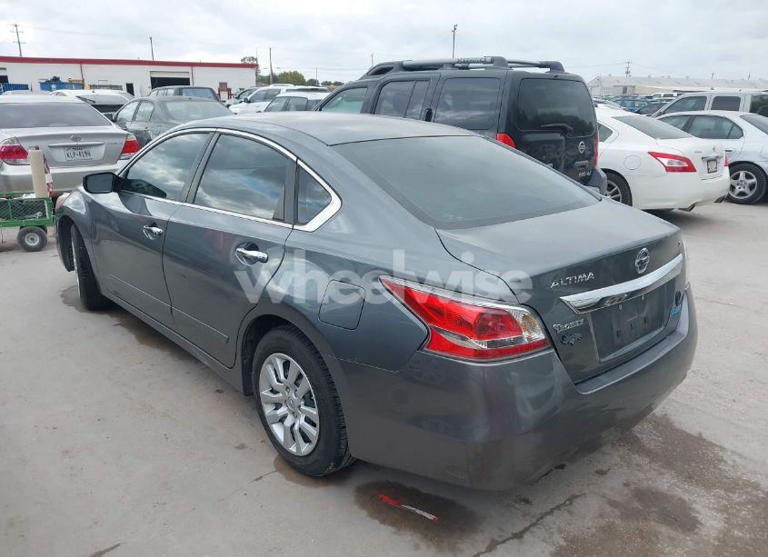 Photo 3 of 2014 Nissan Altima 2.5 S (VIN 1N4AL3AP0EN342105)