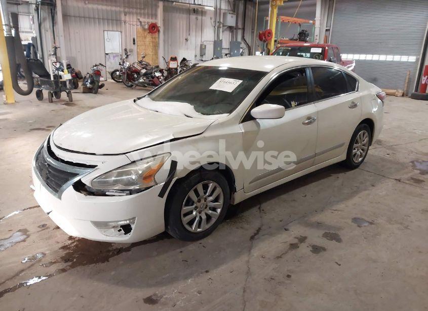 Photo 2 of 2014 Nissan Altima 2.5 S (VIN 1N4AL3AP0EN342721)