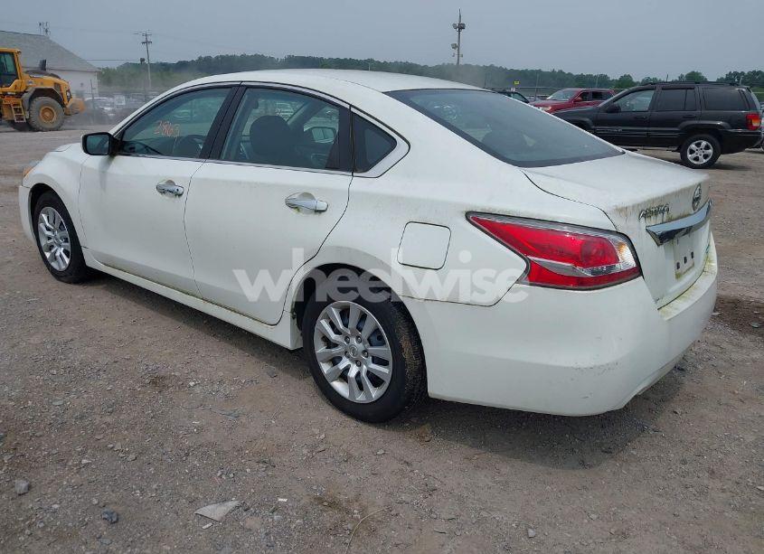 Photo 3 of 2014 Nissan Altima 2.5/2.5 S/2.5 SL/2.5 SV (VIN 1N4AL3AP0EN346252)