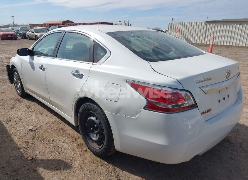 Photo 3 of 2014 Nissan Altima 2.5 S (VIN 1N4AL3AP0EN356828)