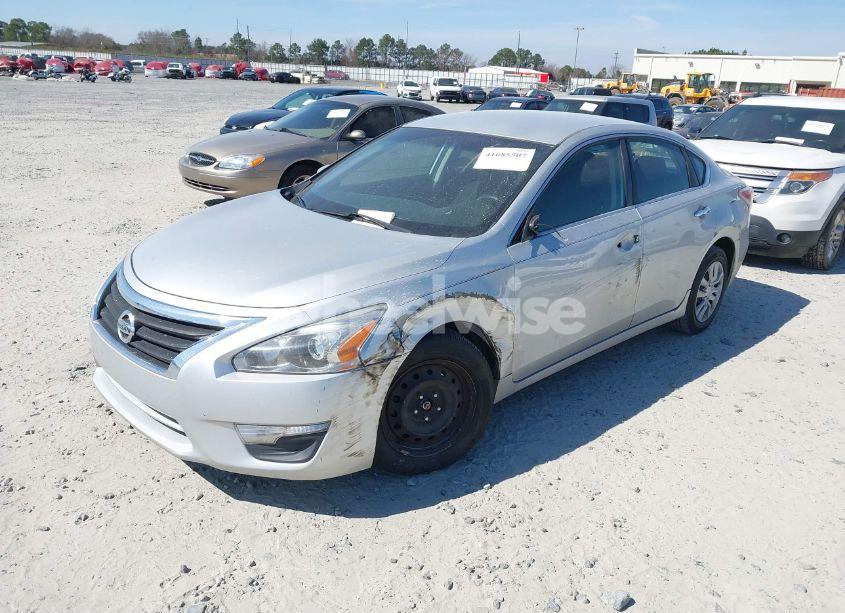 Photo 2 of 2014 Nissan Altima 2.5 S (VIN 1N4AL3AP0EN364525)