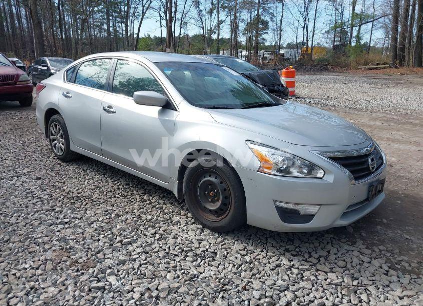 2014 Nissan Altima 2.5 S (VIN 1N4AL3AP0EN371247) main photo