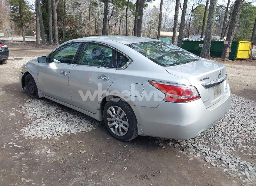 Photo 3 of 2014 Nissan Altima 2.5 S (VIN 1N4AL3AP0EN371247)