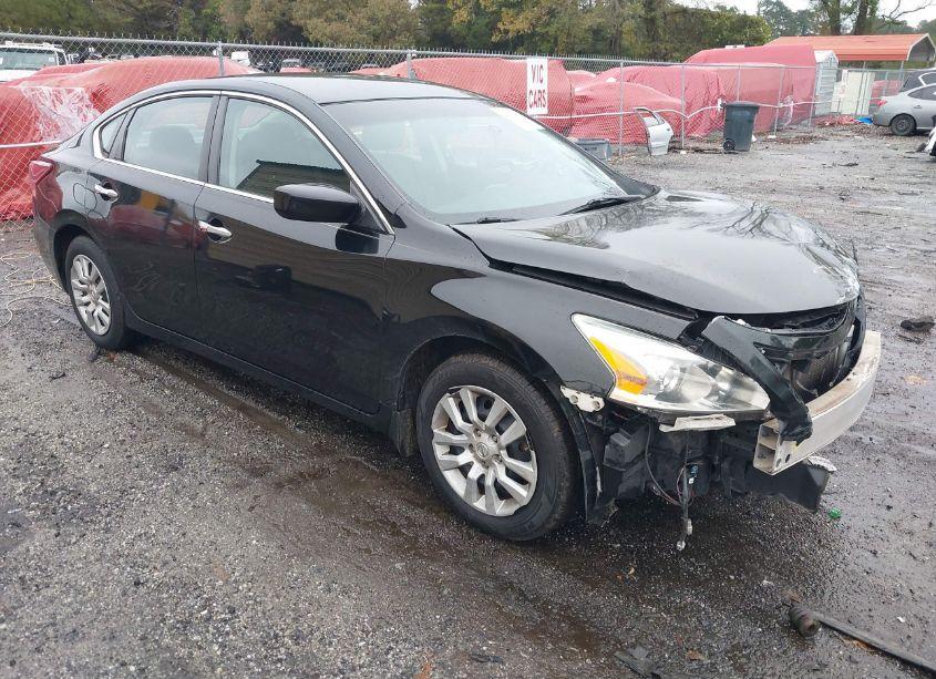 2014 Nissan Altima 2.5 S (VIN 1N4AL3AP0EN372656) main photo