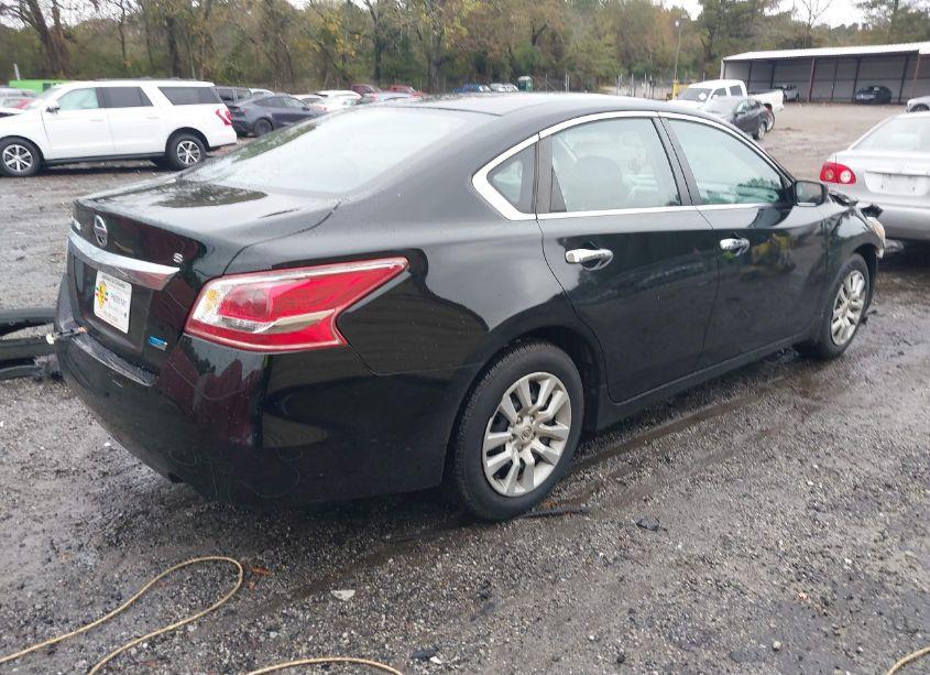 Photo 4 of 2014 Nissan Altima 2.5 S (VIN 1N4AL3AP0EN372656)