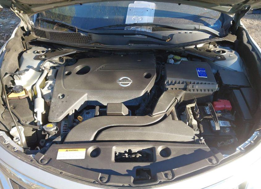 Photo 10 of 2014 Nissan Altima 2.5 S (VIN 1N4AL3AP0EN388503)