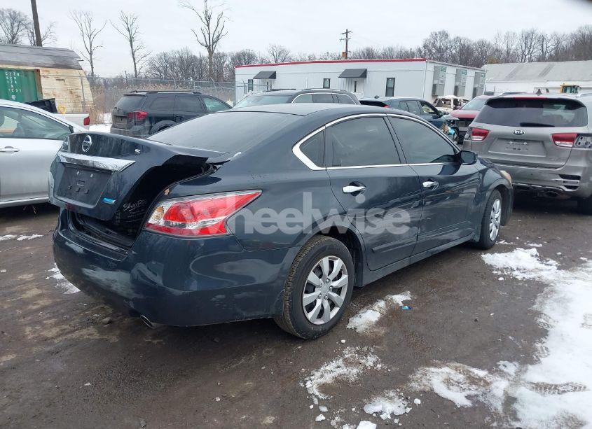 Photo 4 of 2014 Nissan Altima 2.5 S (VIN 1N4AL3AP0EN389375)