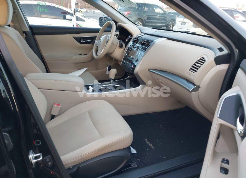 Photo 5 of 2015 Nissan Altima 2.5 S (VIN 1N4AL3AP0FC113419)