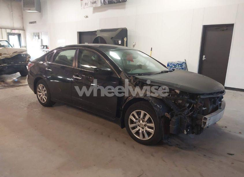 2015 Nissan Altima 2.5 S (VIN 1N4AL3AP0FC113422) main photo