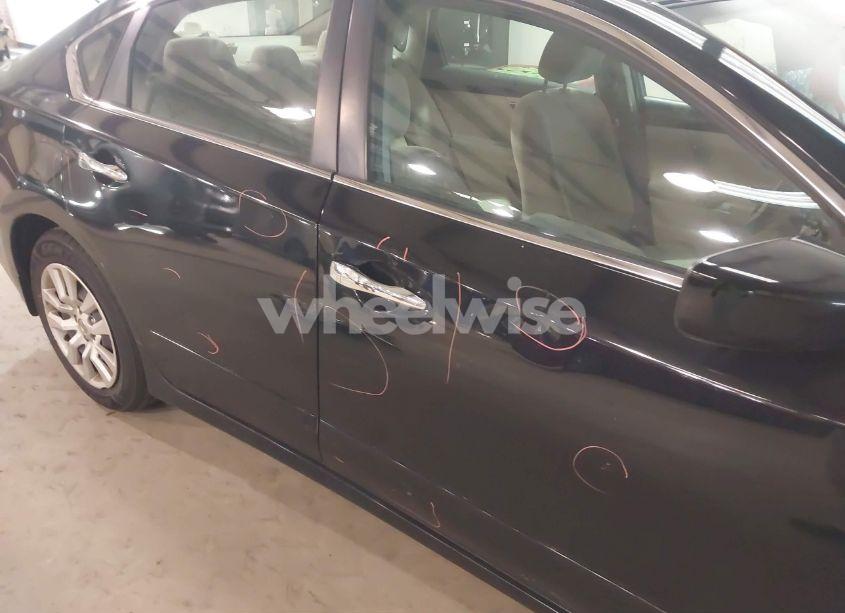 Photo 14 of 2015 Nissan Altima 2.5 S (VIN 1N4AL3AP0FC113422)