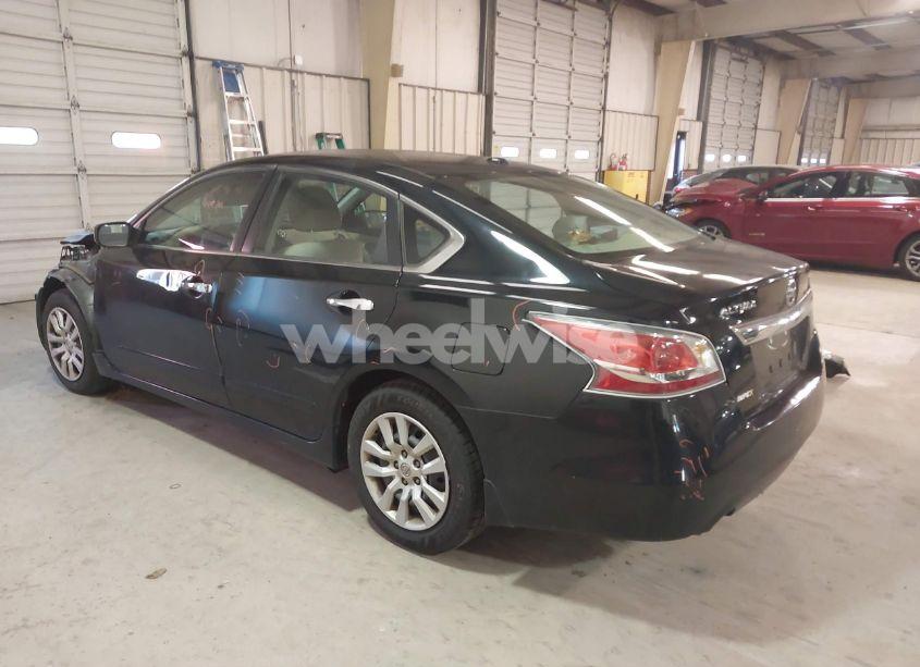 Photo 3 of 2015 Nissan Altima 2.5 S (VIN 1N4AL3AP0FC113422)