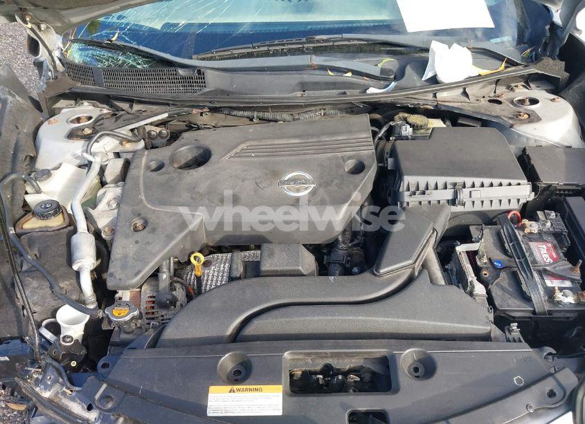 Photo 10 of 2015 Nissan Altima 2.5 S (VIN 1N4AL3AP0FC117485)