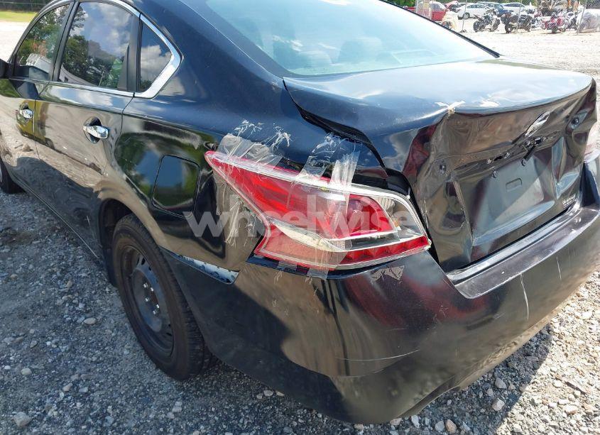 Photo 13 of 2015 Nissan Altima 2.5/2.5 S/2.5 SL/2.5 SV (VIN 1N4AL3AP0FC126932)