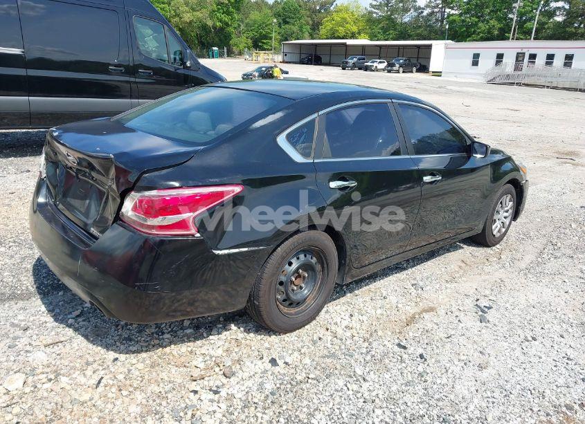 Photo 4 of 2015 Nissan Altima 2.5/2.5 S/2.5 SL/2.5 SV (VIN 1N4AL3AP0FC126932)