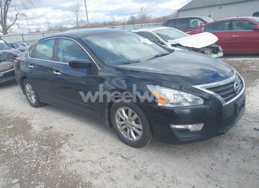 2015 Nissan Altima 2.5 S (VIN 1N4AL3AP0FC131760) main photo