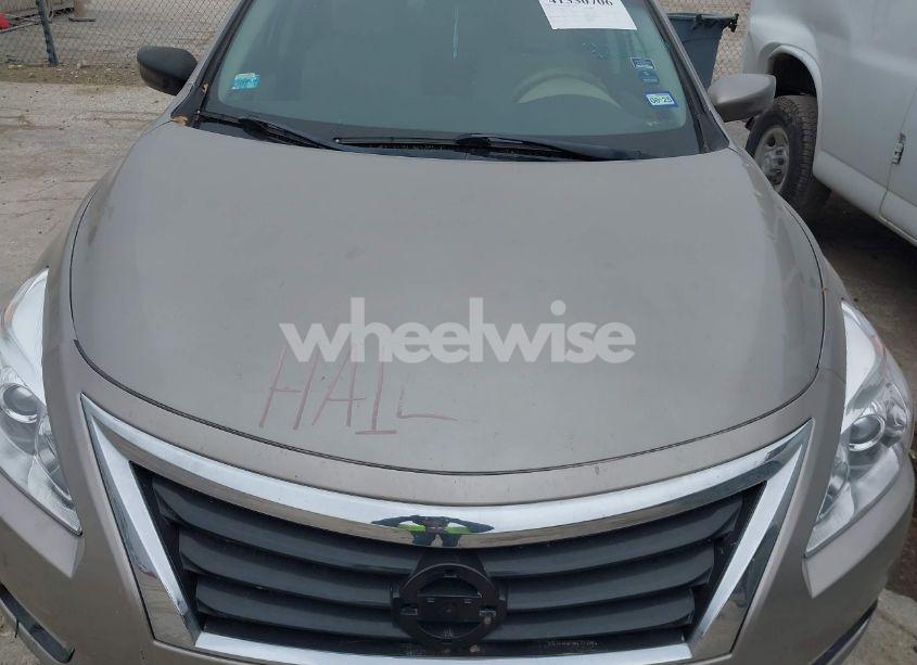 Photo 6 of 2015 Nissan Altima 2.5 SV (VIN 1N4AL3AP0FC153452)