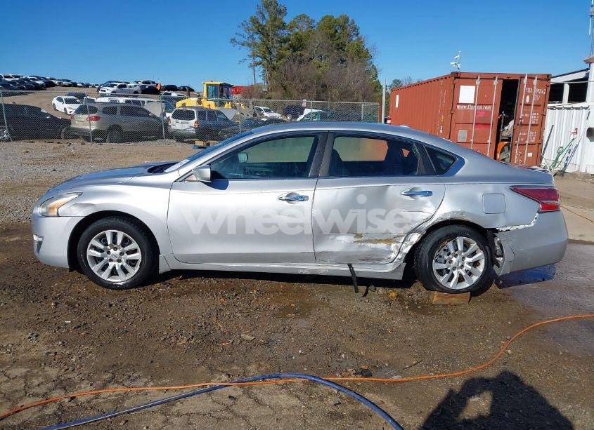 Photo 14 of 2015 Nissan Altima 2.5 S (VIN 1N4AL3AP0FC157503)