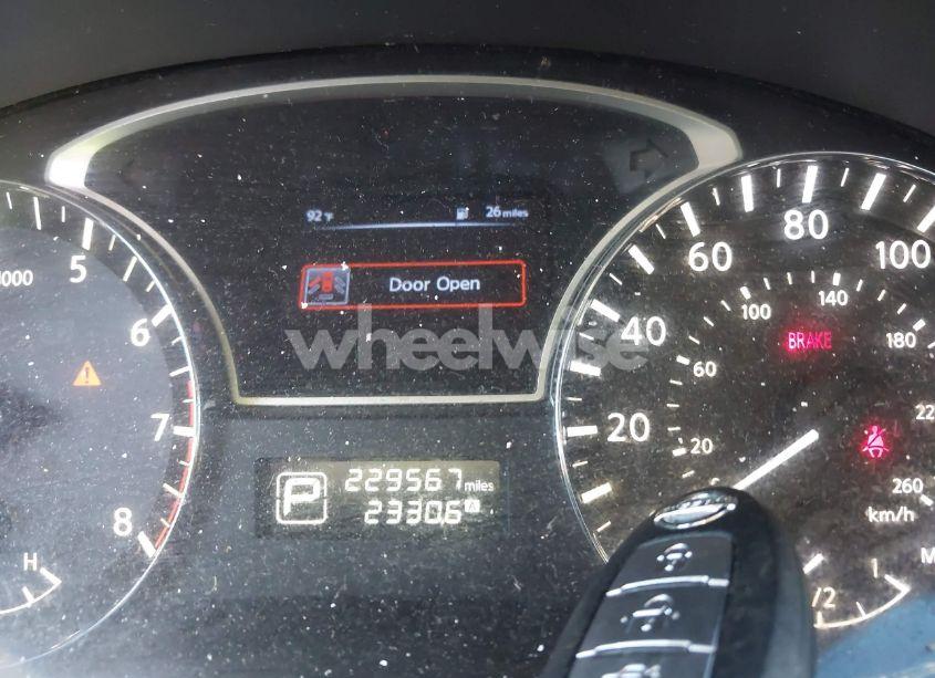 Photo 7 of 2015 Nissan Altima 2.5 SV (VIN 1N4AL3AP0FC166783)