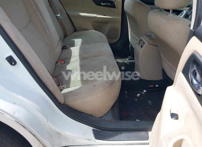 Photo 8 of 2015 Nissan Altima 2.5 SV (VIN 1N4AL3AP0FC166783)