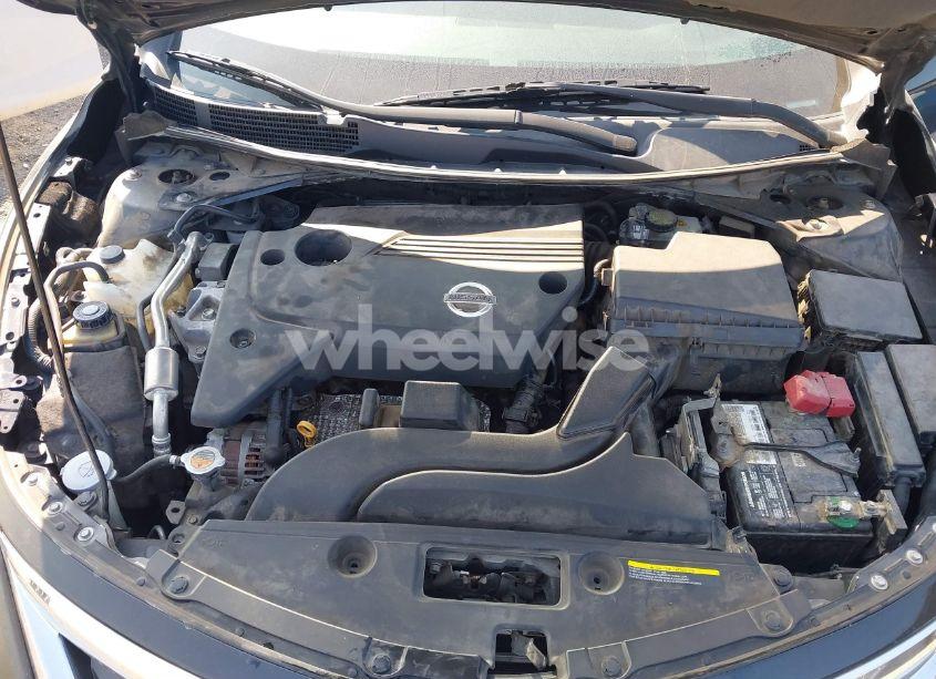 Photo 10 of 2015 Nissan Altima 2.5 SV (VIN 1N4AL3AP0FC169375)