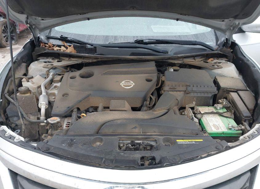 Photo 10 of 2015 Nissan Altima 2.5 S (VIN 1N4AL3AP0FC177010)