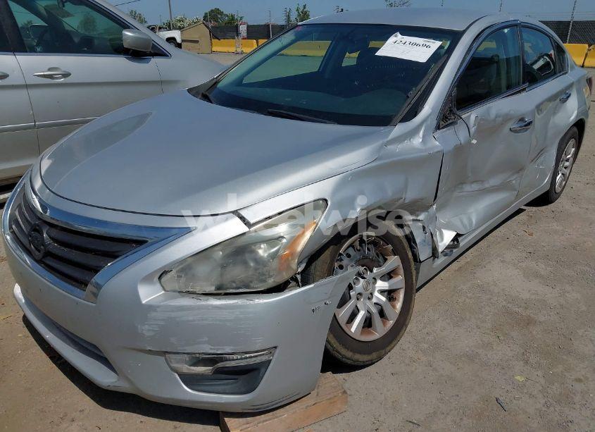 Photo 13 of 2015 Nissan Altima 2.5/2.5 S/2.5 SL/2.5 SV (VIN 1N4AL3AP0FC183986)