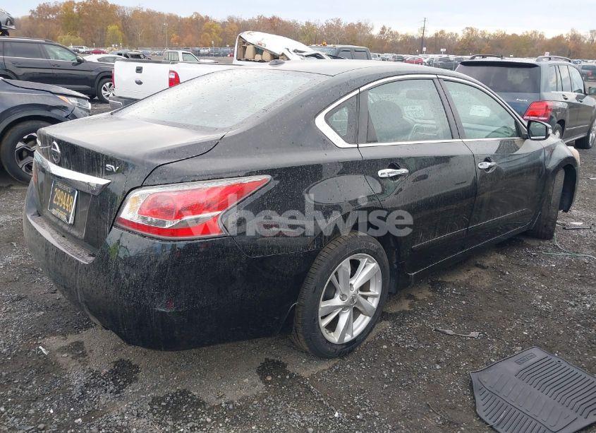 Photo 4 of 2015 Nissan Altima 2.5 SV (VIN 1N4AL3AP0FC187987)