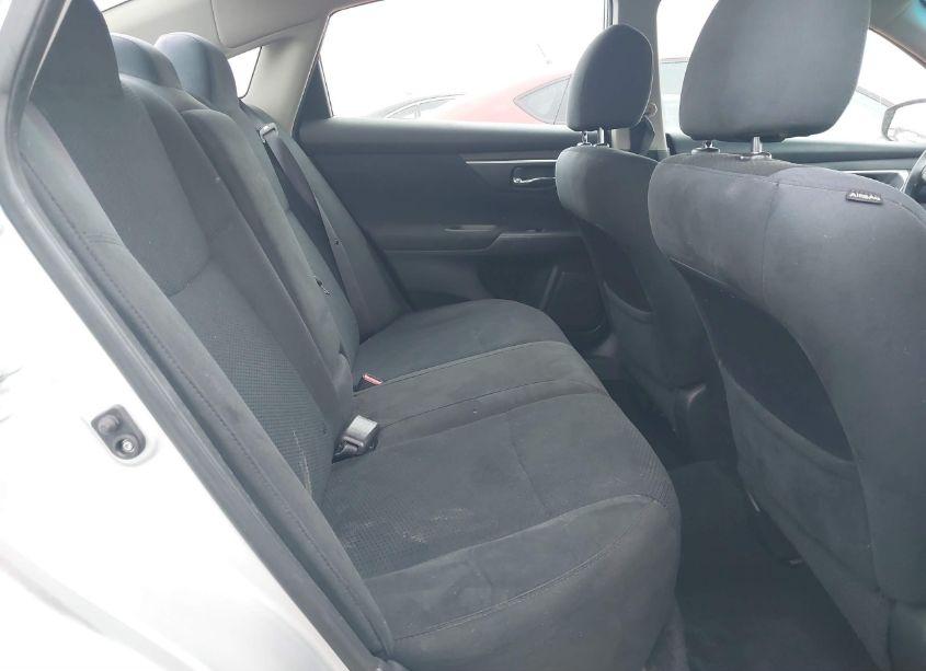 Photo 8 of 2015 Nissan Altima 2.5 SV (VIN 1N4AL3AP0FC199783)