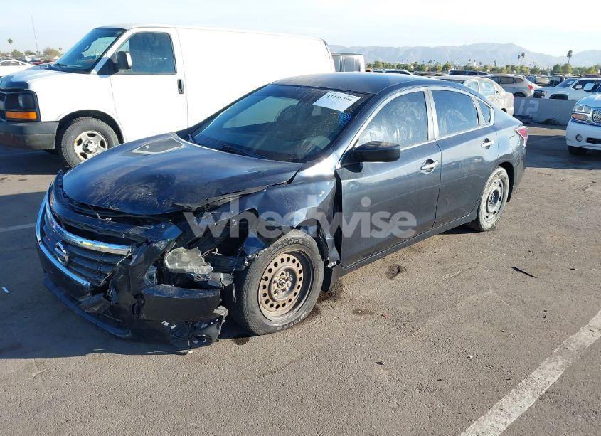 Photo 2 of 2015 Nissan Altima 2.5 SV (VIN 1N4AL3AP0FC200107)