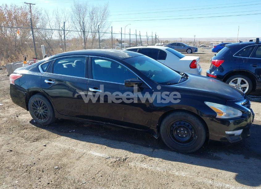 Photo 13 of 2015 Nissan Altima 2.5 S (VIN 1N4AL3AP0FC201578)