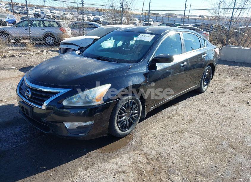 Photo 2 of 2015 Nissan Altima 2.5 S (VIN 1N4AL3AP0FC201578)