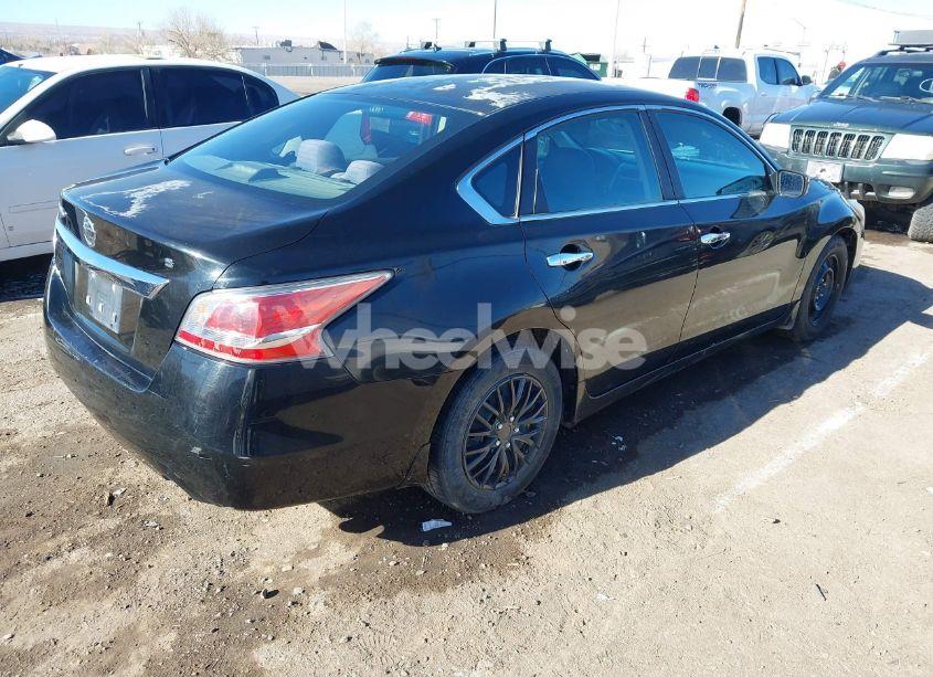Photo 4 of 2015 Nissan Altima 2.5 S (VIN 1N4AL3AP0FC201578)