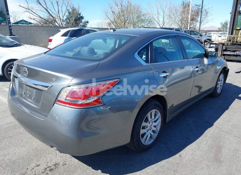 Photo 4 of 2015 Nissan Altima 2.5/2.5 S/2.5 SL/2.5 SV (VIN 1N4AL3AP0FC209244)