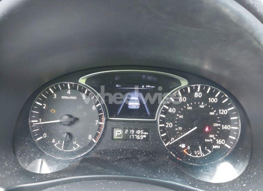 Photo 7 of 2015 Nissan Altima 2.5 SV (VIN 1N4AL3AP0FC217005)