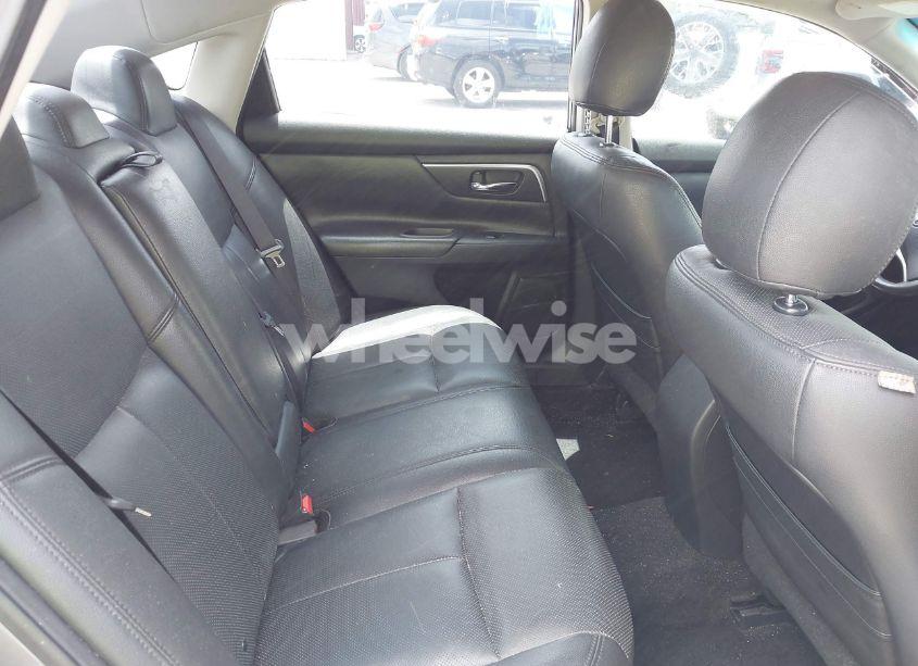 Photo 8 of 2015 Nissan Altima 2.5 SV (VIN 1N4AL3AP0FC217005)