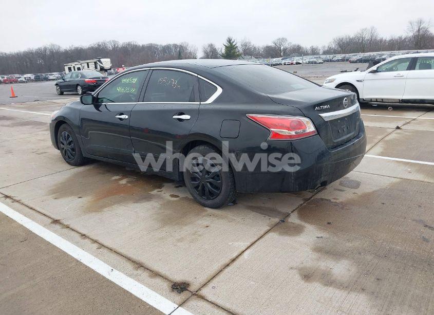 Photo 3 of 2015 Nissan Altima 2.5 S (VIN 1N4AL3AP0FC230000)