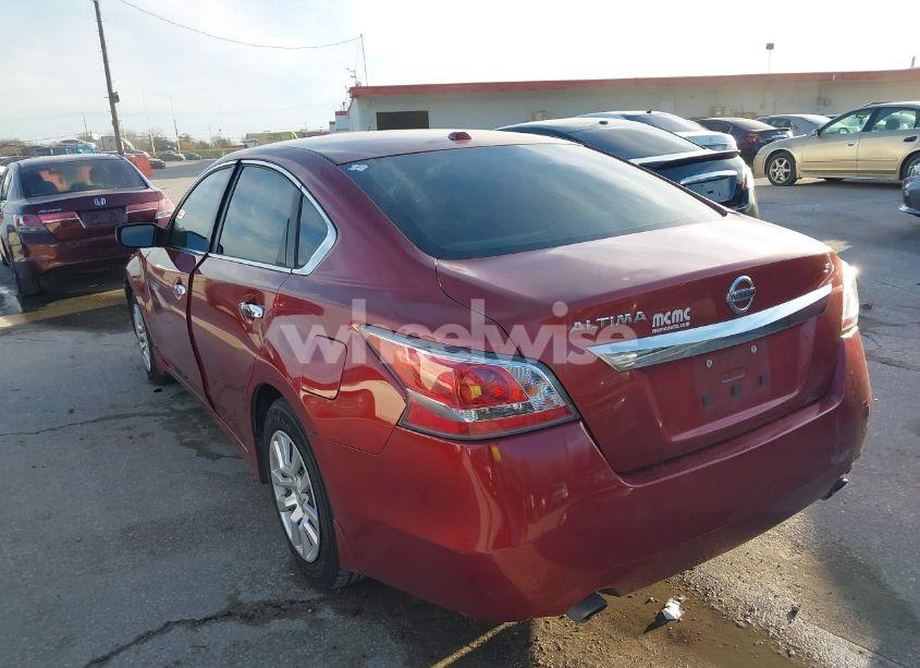 Photo 3 of 2015 Nissan Altima 2.5 S (VIN 1N4AL3AP0FC246391)