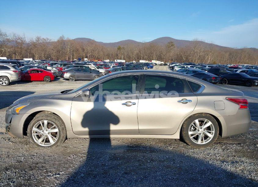 Photo 15 of 2015 Nissan Altima 2.5/2.5 S/2.5 SL/2.5 SV (VIN 1N4AL3AP0FC247217)