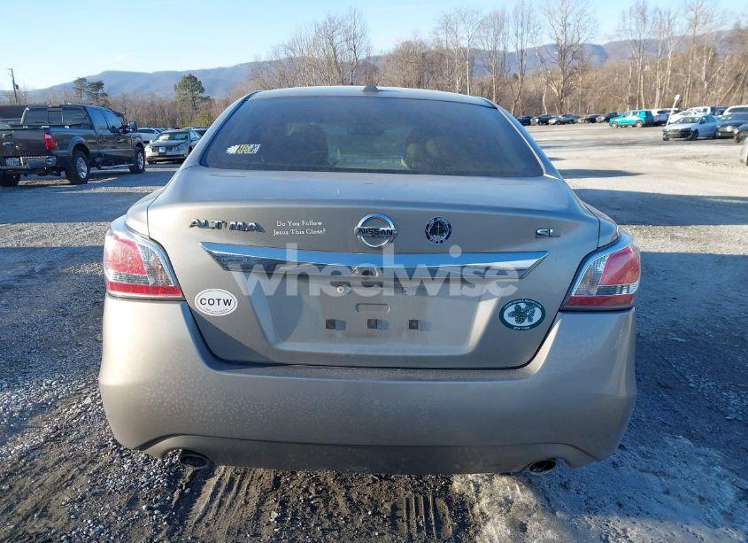 Photo 17 of 2015 Nissan Altima 2.5/2.5 S/2.5 SL/2.5 SV (VIN 1N4AL3AP0FC247217)