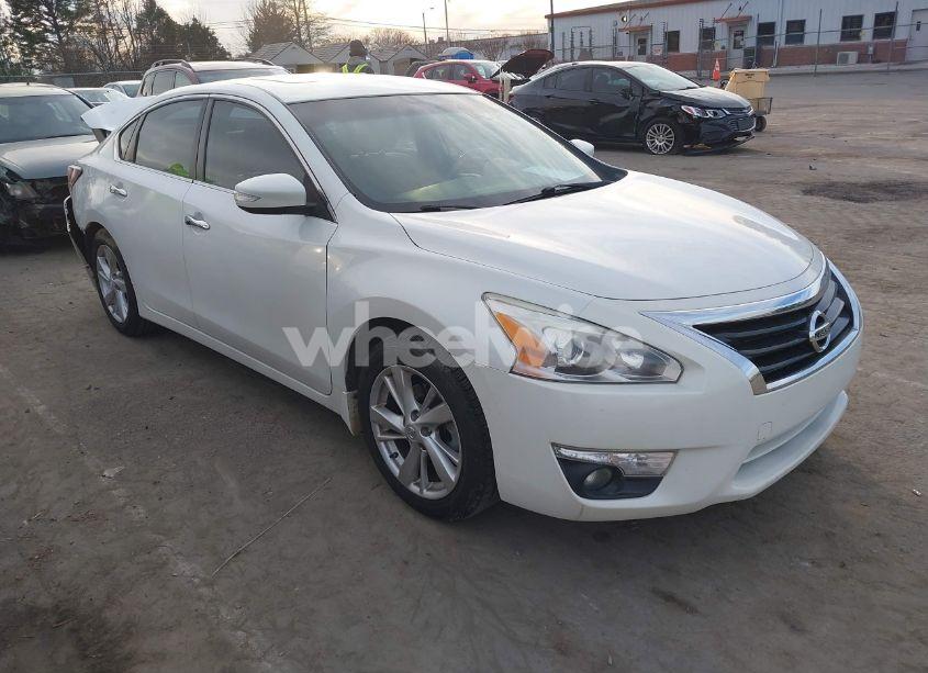 2015 Nissan Altima 2.5 SL (VIN 1N4AL3AP0FC252563) main photo