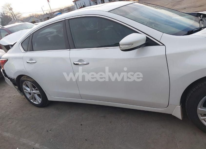 Photo 13 of 2015 Nissan Altima 2.5 SL (VIN 1N4AL3AP0FC252563)