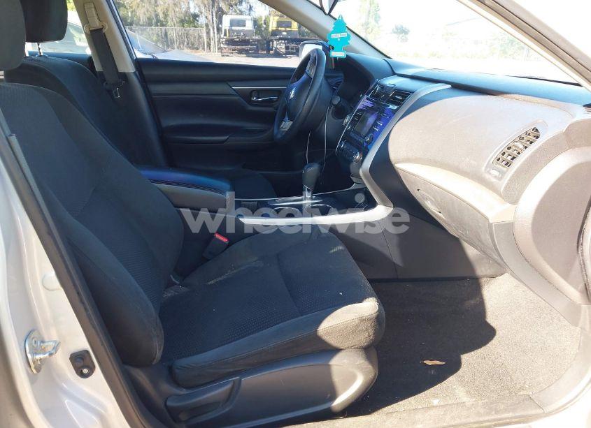 Photo 5 of 2015 Nissan Altima 2.5/2.5 S/2.5 SL/2.5 SV (VIN 1N4AL3AP0FC253678)