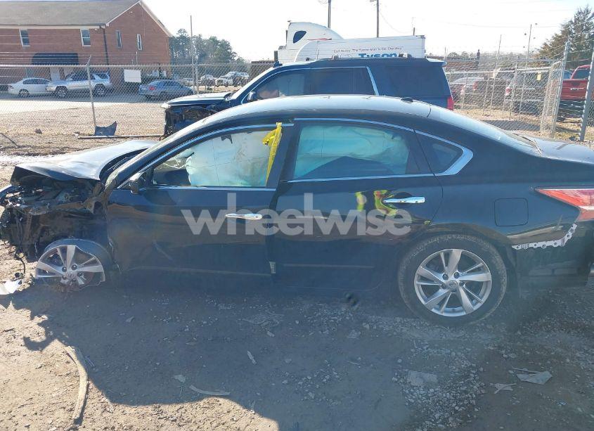Photo 14 of 2015 Nissan Altima 2.5 S (VIN 1N4AL3AP0FC262039)