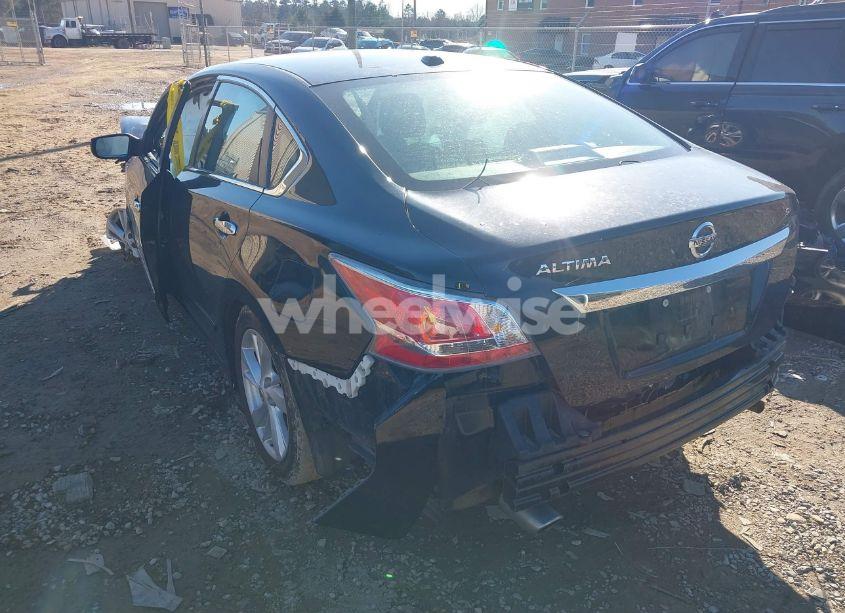 Photo 3 of 2015 Nissan Altima 2.5 S (VIN 1N4AL3AP0FC262039)
