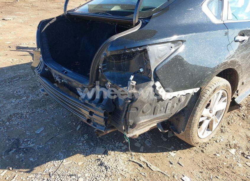 Photo 6 of 2015 Nissan Altima 2.5 S (VIN 1N4AL3AP0FC262039)
